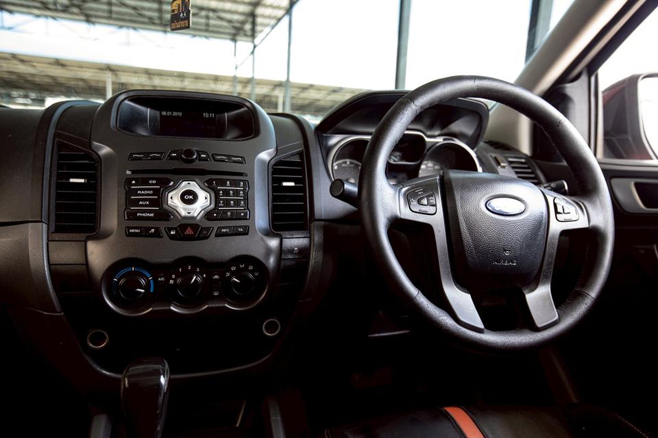 Ford Ranger 2.2 Wildtrak Hi-Lander Double Cab เกียร์ AT ปี 2015 สีส้ม  17