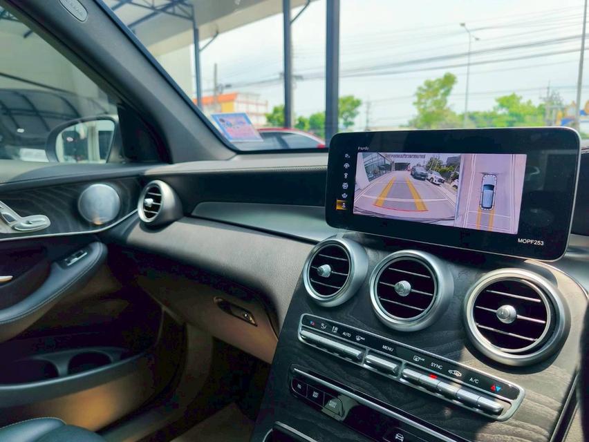 รหัสรถ KPV17 2020 BENZ GLC 220d AMG DYNAMIC  Facelift  13