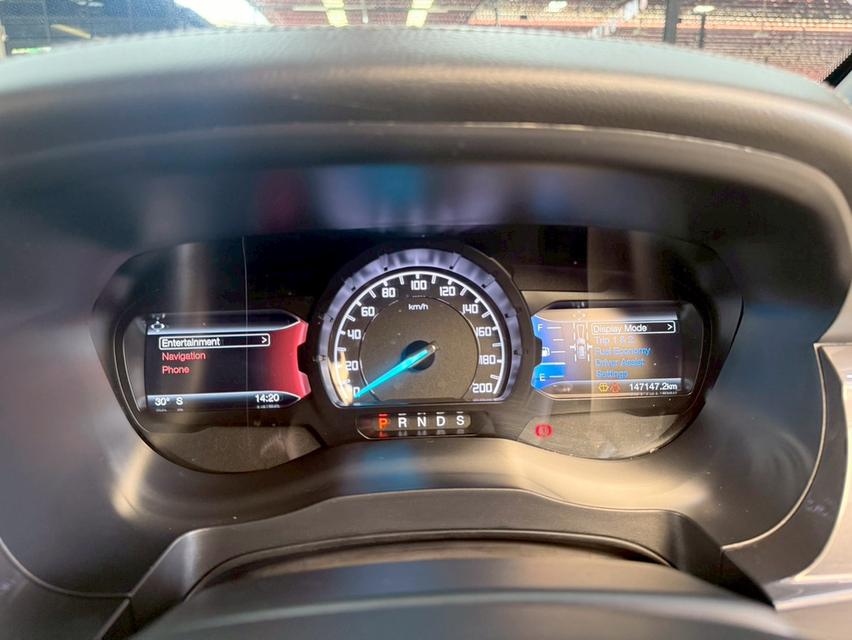 FORD EVEREST 3.2 Titanium+ 4WD ปี 2017 จด 2019 8