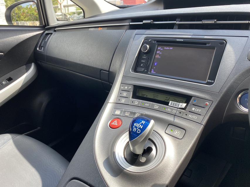 รูป TOYOTA PRIUS 1.8 TRD​ ปี  2013​ 3