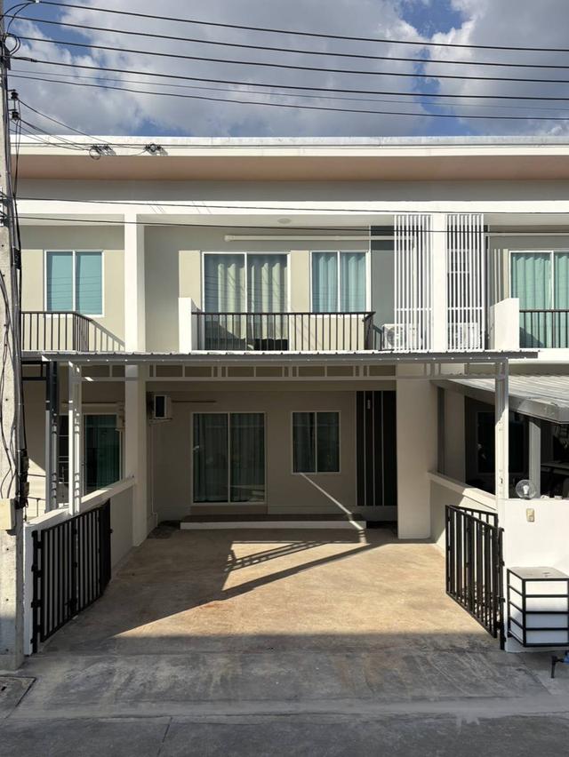 🐱 ทาวน์โฮม 2 ชั้น แม่ริม รับแมว/กระต่าย! ใกล้แม็คโครเพียง 1 กม. Townhouse for Rent in Mae Rim - Cat Friendly! Near Makro Only 1 km. 清迈两层联排别墅出租! 可养猫/兔 1