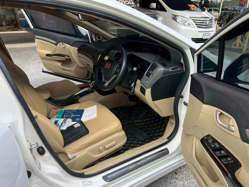HONDA CIVIC FB ปี 2012 รุ่น 1.8E navi ออโต้ สีขาว รถมือเดียว เลขไมล์น้อย 120,000 km รูปที่ 9