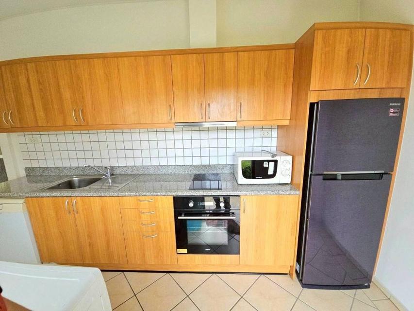 Two-story detached house for sale in Mountain View International Village, Bangsaen. Convenient location, near Burapha University Hospital. 9