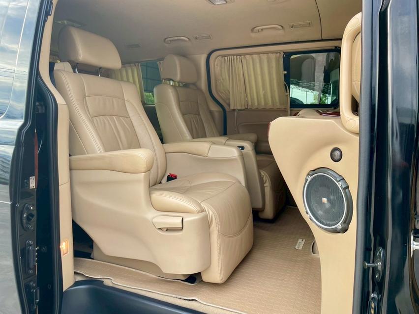 ปี 2012 HYUNDAI GRAND STAREX, 2.5 VIP โฉม ปี10-18 สีดำ เกียร์ออโต้ ดีเซล  13