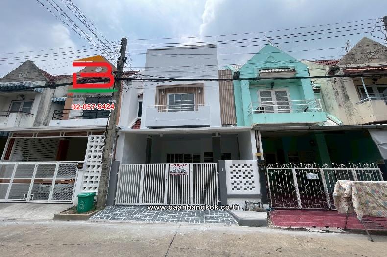 ทาวน์เฮาส์ หมู่บ้าน สราญธร คลอง 4 เนื้อที่ 19 ตารางวา ตำบลบึงยี่โถ อำเภอธัญบุรี จังหวัดปทุมธานี