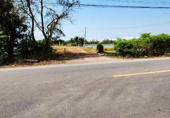 ขายที่ดิน 83 ไร่ ดอนหอยหลอด ตำบลบางจะเกร็ง อำเภอเมือง สมุทรสงคราม 2