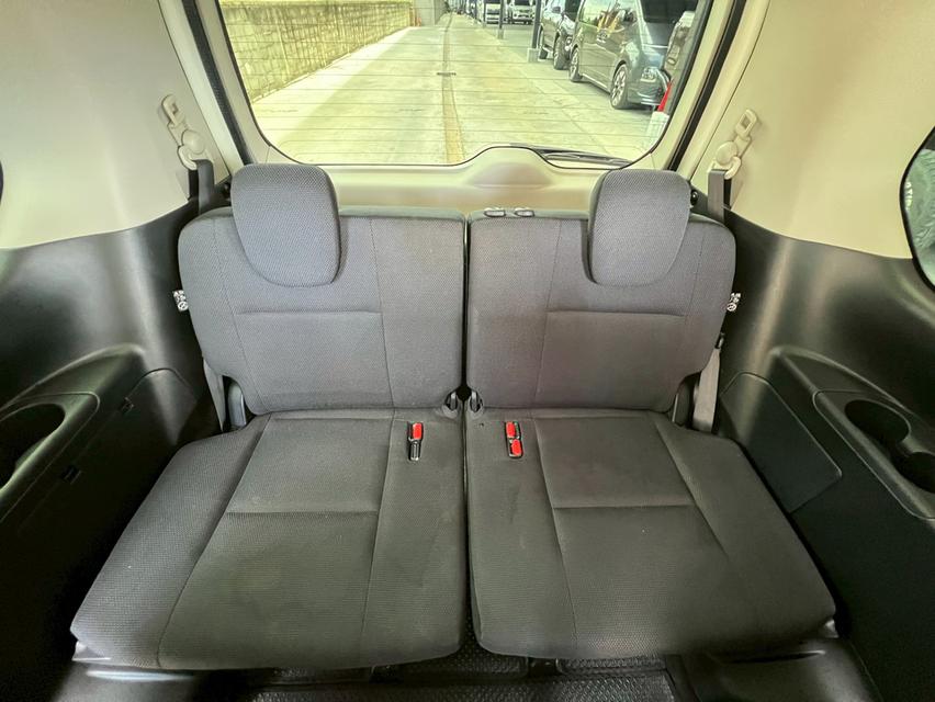 NISSAN SERENA HYBRID 2.0 X 2017  13