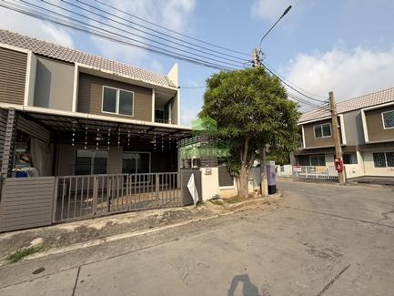 ขายทาวน์โฮม หมู่บ้าน อารียา เดอะ คัลเลอร์ เฟส 3 บางกรวย - ไทรน้อย เนื้อที่ 34 ตร.ว 1