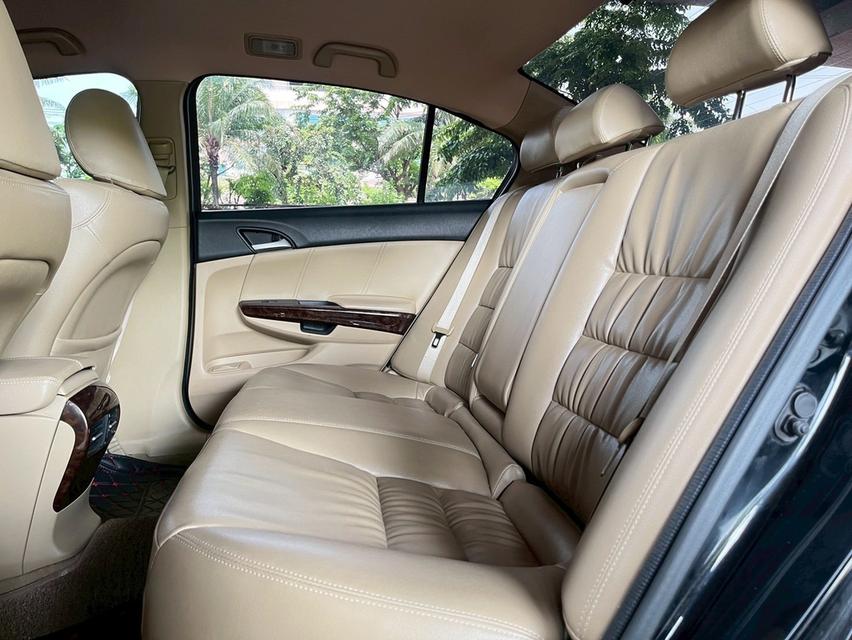 รหัสรถ WMT53 Honda Accord 2.4 EL Navi ปี 2010 12