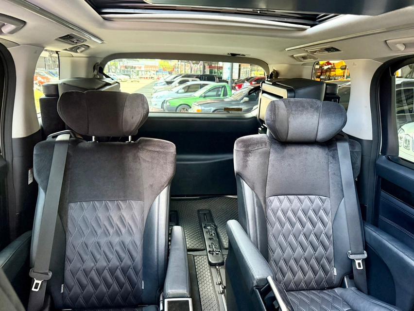 ขาย Toyota Alphard 2.5SC ปี16 10