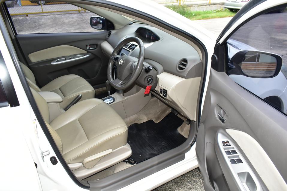 Toyota Vios 1.5 G Sedan ปี 2012 สีขาว 4
