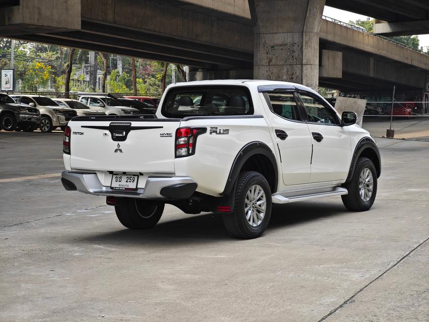 Mitsubishi Triton 2.4Plus AT 2018 4