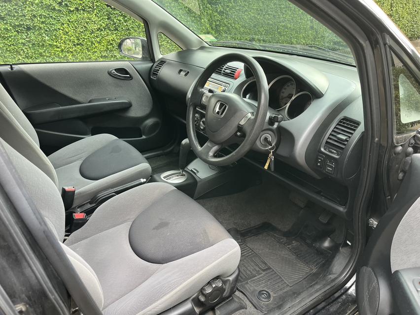 Honda Jazz GD 1.5 IDSI ปี 2006 ขายตามสภาพ 15