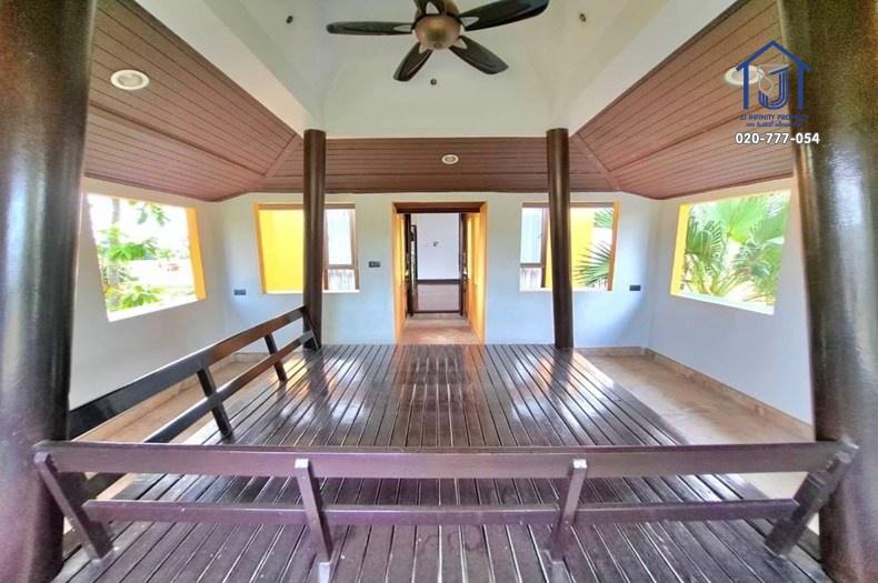 ขายพูลวิลล่า 2 ชั้น หลังใหญ่ 265.6 ตร.วา หมู่บ้านภูธารา พูลวิลล่า พัทยา ถนนทุ่งกลม-ตาลหมัน 9 ใกล้หาด,มอเตอร์เวย์ 19