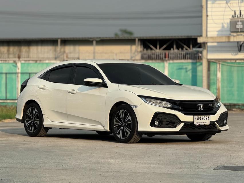 HONDA CIVIC FK 1.5 TURBO สีขาว ปี 2017 เกียรออโต้ รูปย่อยที่ 2