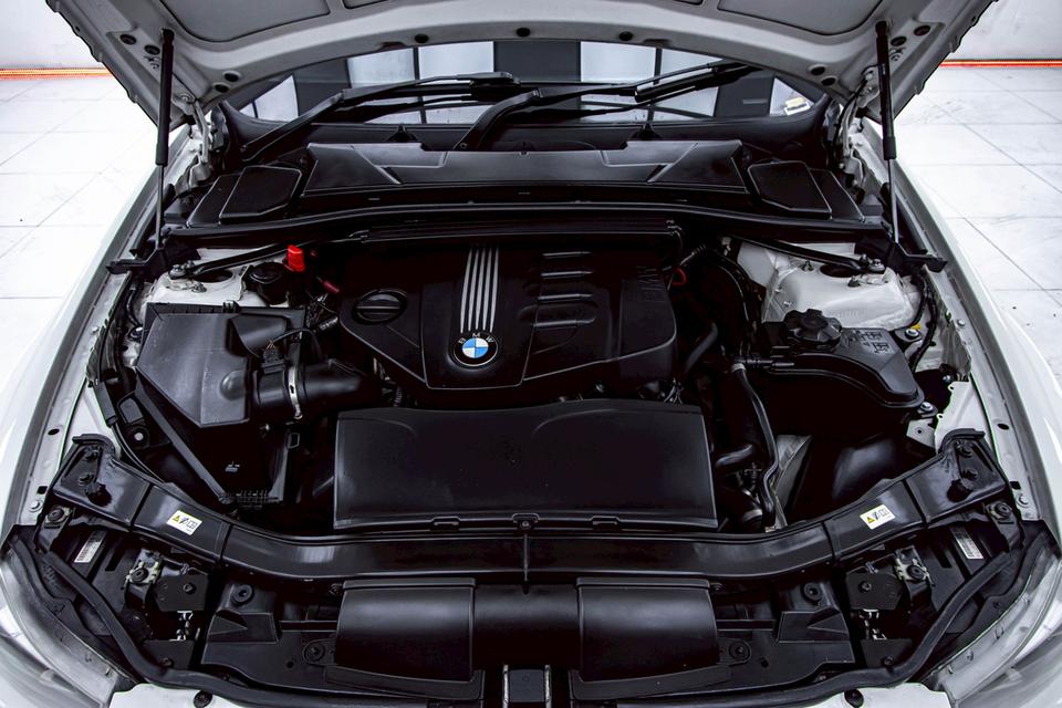 BMW SERIES 3 320D SPORT 2.0 2012