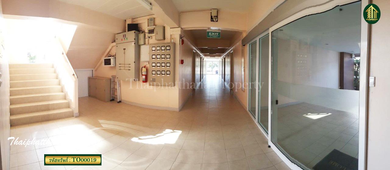 อพาร์ทเม้นท์ 4 ชั้น 134 ห้อง ใกล้นิคมฯ อมตะนคร 10