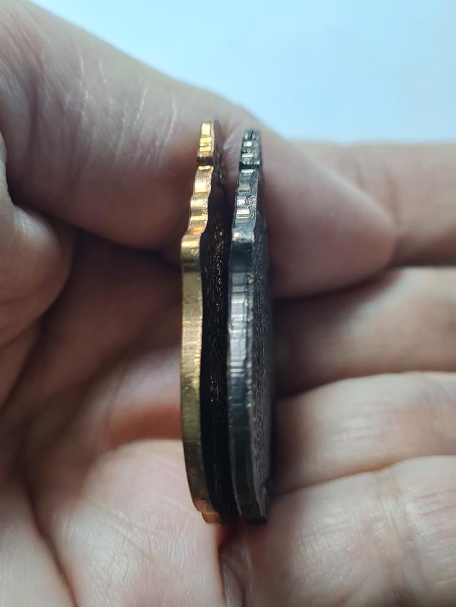 เหรียญหลวงปู่ทวด ยกคู่ 4