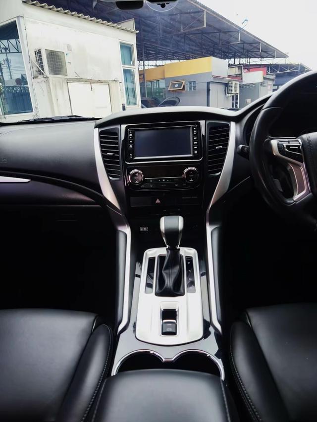 MITSUBISHI PAJERO 2.4 GT DIESEL 2WD 2018 11