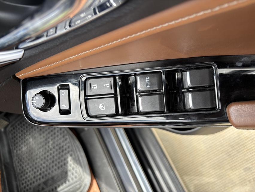 ปี2021 ISUZU MU-X ELEGANT AUTO รอง TOP มือเดียวออกห้าง 20