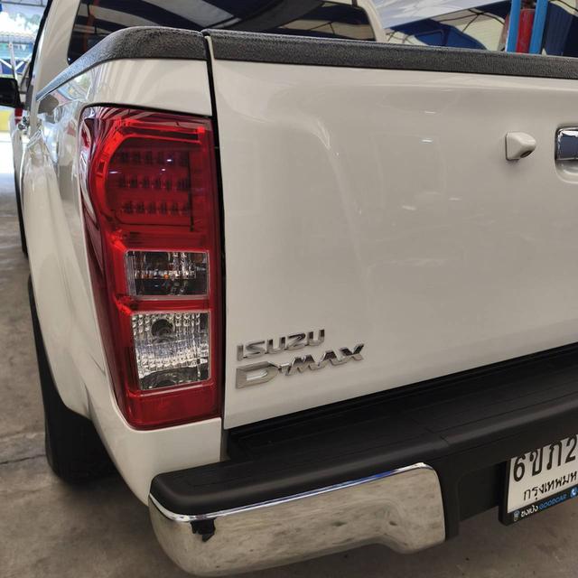 Isuzu D-Max 2.5Z Hi-Lander 4ประตู ดีเซล เกียร์ธรรมดา ปี2013 20