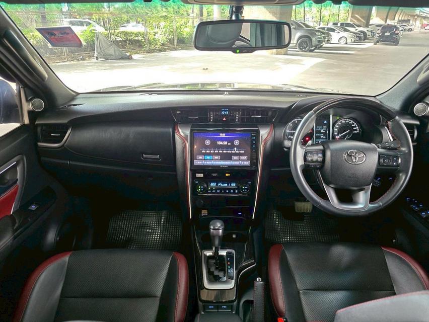 รหัสรถ WMT53 Fortuner 2.4 Legender ปี 2022  5