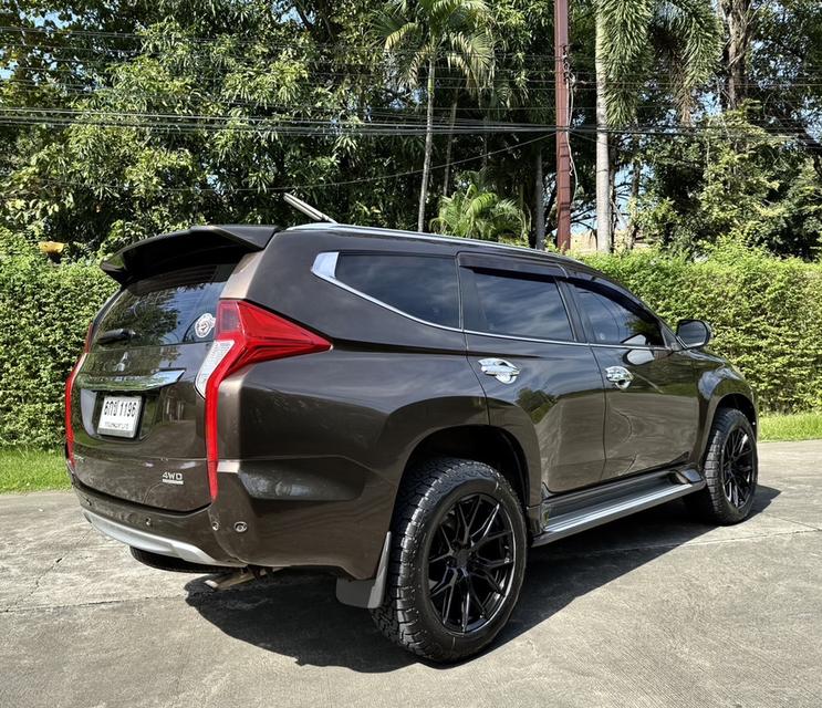 รหัสรถ AP1196 Pajero 2.4 GT Premium  NAVI 4WD  ปี2015 สีน้ำตาล ดีเซล  3