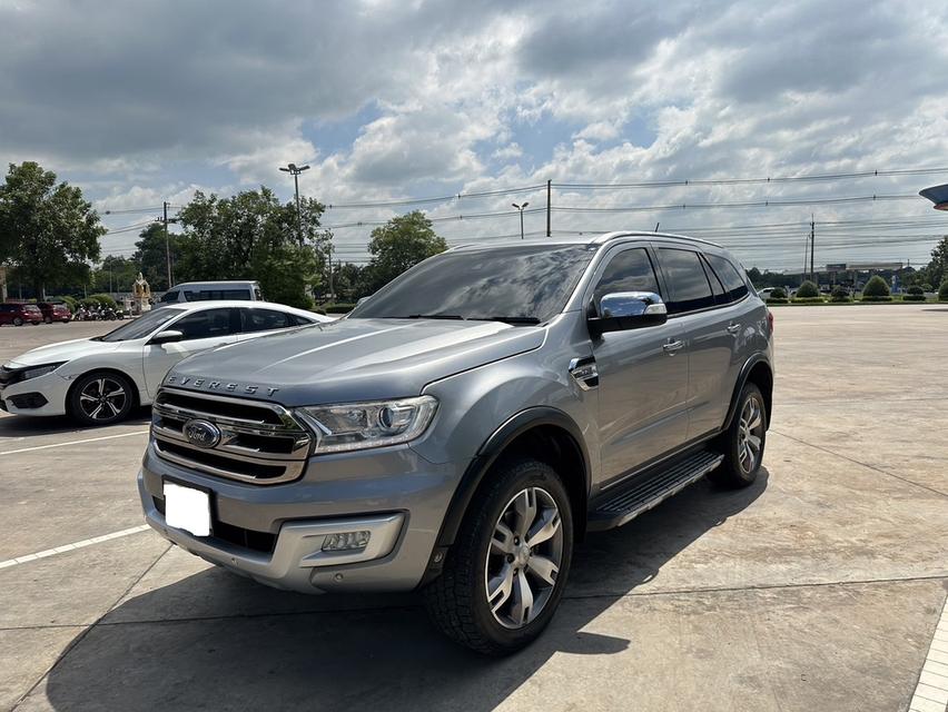 Ford Everest 2.2 Auto Titanium+ ปี 2017 6