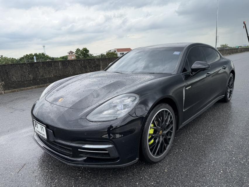 Porsche Panamera E-Hybrid Exclusive ปี 2017 สีดำ