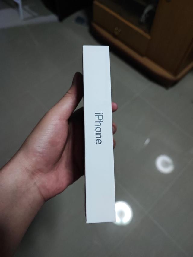 iPhone 16e ความจุ 128GB สีดำ มือ 1 3