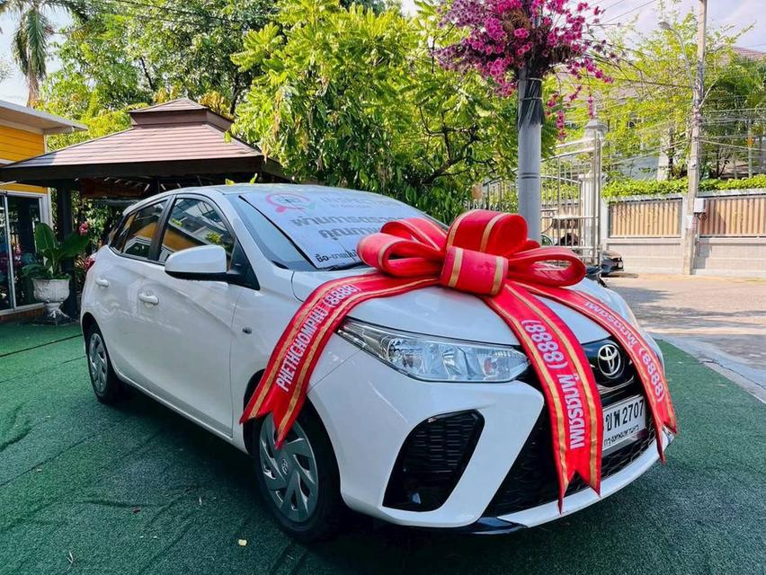 Toyota  Yaris entry +ติดlpg auto ปี 2022 รูปที่ 4
