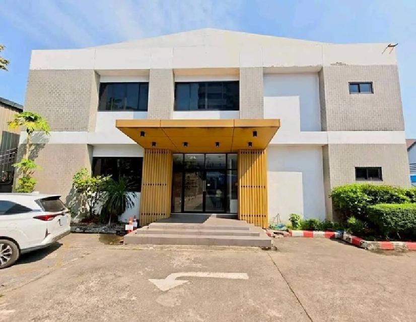 ให้เช่าอาคารสำนักงาน 2 ชั้น ทำเลวิภาวดีรังสิต (ติดถนนใหญ่) / พื้นที่ใช้สอยรวม 740 ตารางเมตร (2 ชั้น) 12