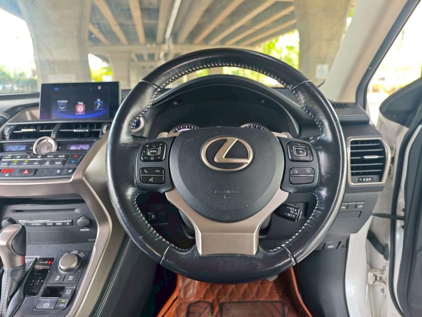 🚗 2015 LEXUS NX300h Grand Luxury AT รูปที่ 12