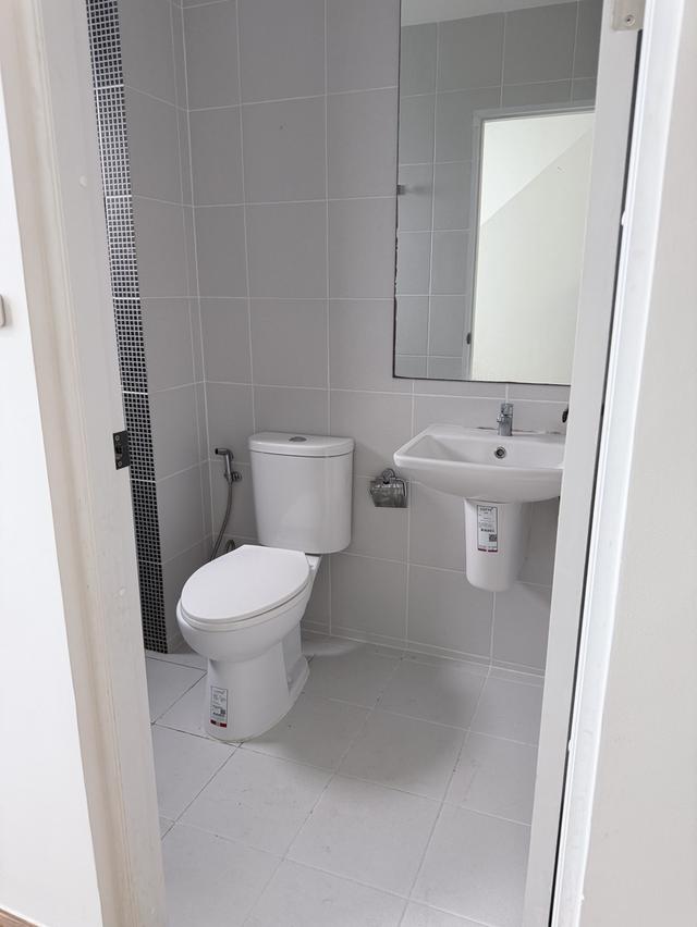 อาคารพาณิชย์ โฮมออฟฟิศ 3 ชั้น District รามอินทรา-จตุโชติ 19