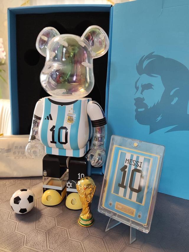ส่งต่อ Bearbrick Argentina Messi 1