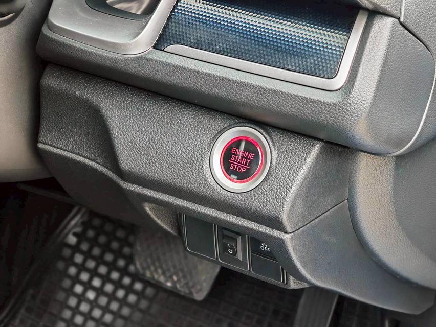 ขาย HONDA CIVIC 1.8 EL โฉม FC ปี 2019 เลขไมล์ 39000 กม. 16