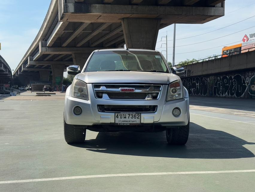 ขายรถ Isuzu D-max 3.0 AT 4 ประตู ปี 2011 สีเทา 2