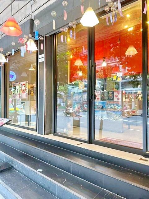 สุขุมวิท71 ให้เช่าอาคารพาณิชย์ 1ชั้น 30ตร.วา. แยกพระราม4 BTS พระโขนง 880ม.120ตร.ม. แม็กซ์แวลู 71 200 ม. ร้านปิ้งย่าง ชาบ 1