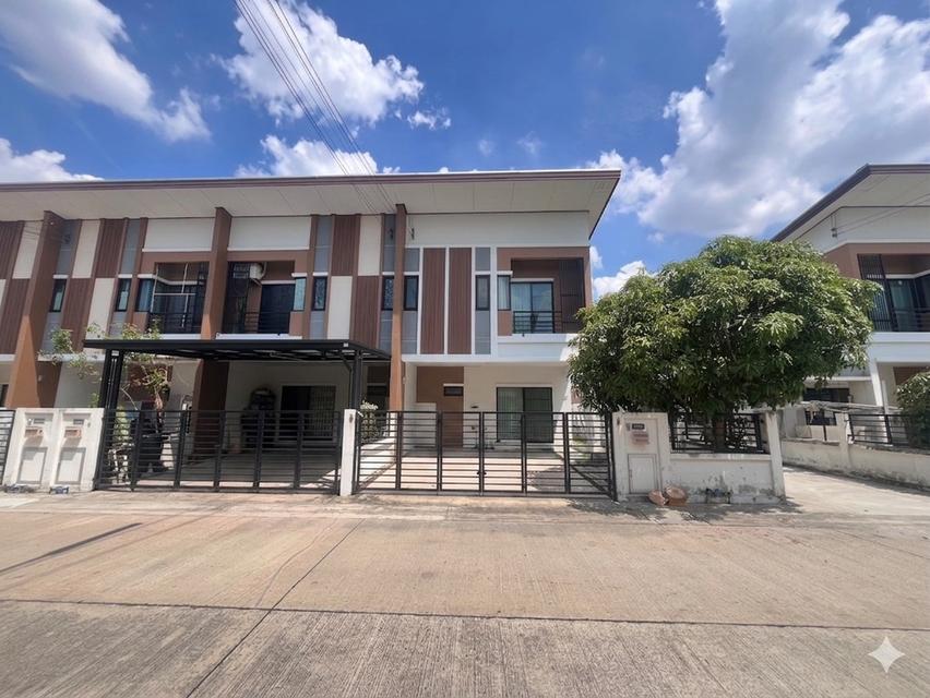 🏡🔥 ทาวน์โฮม "หลังมุม + ติดวงเวียนกลับรถ" ทำเลดีสุดในโครงการ บ้านฟ้า ทาวน์นี่ ปิ่นเกล้า–สาย 5 🔥🏡 2