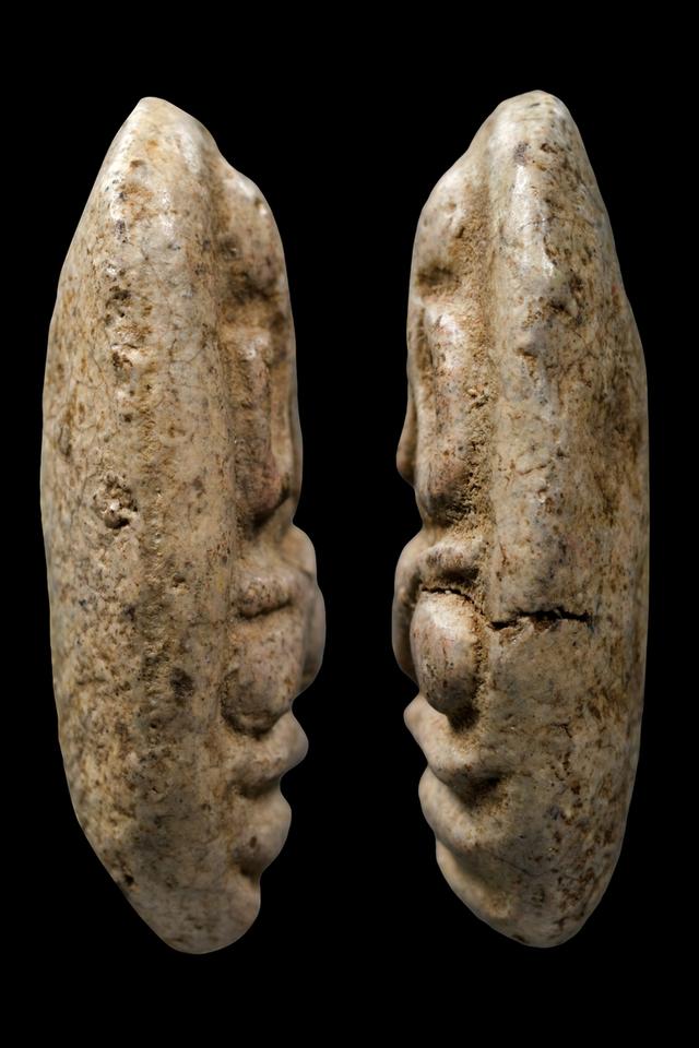 พระเครื่องเก่า เครื่องราง ของทนสิทธิ์ 3