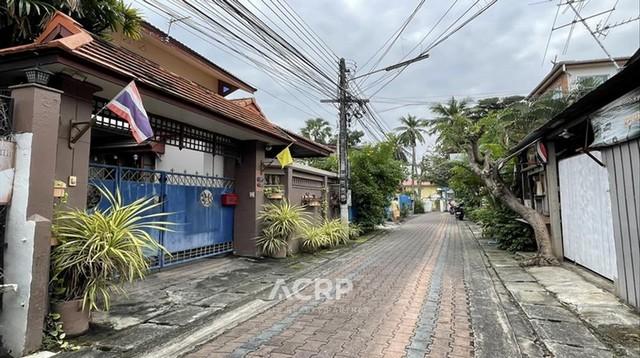 ขายหอพักพร้อมบ้านพัก ในคูเมือง ต.พระสิงห์ จ.เชียงใหม่ 19 ห้องพัก 2