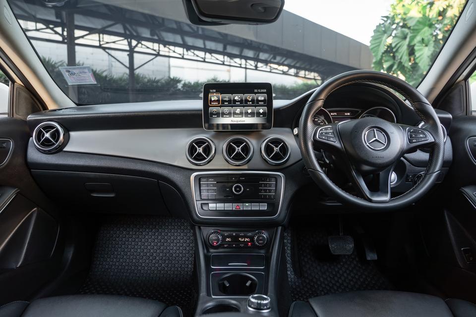 “Mercedes-Benz GLA200 Urban“ Facelift  ปี 2019 3