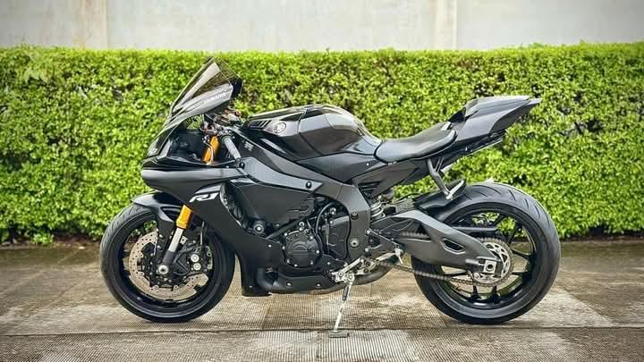 Yamaha R1 มือสอง 3