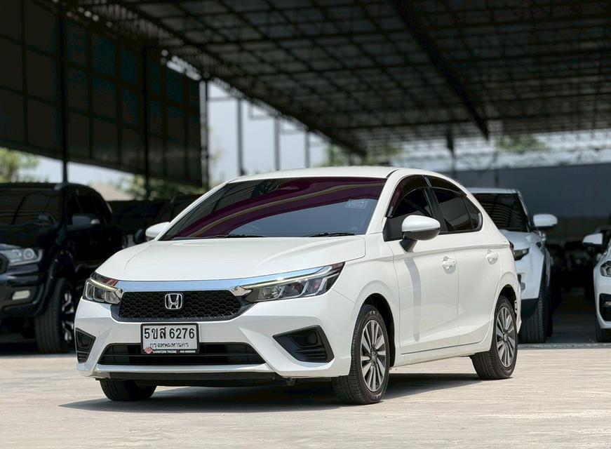 HONDA CITY, 1.0 SV โฉม ปี19-ปัจจุบัน (5D) สีขาวเกียร์ออโต้ เบนซิน มือเดียวป้ายแดง ปี2024 ผ่านการตรวจสอบสภาพ 5 ดาว ⭐️⭐️⭐️⭐️⭐️  ราคา : 468,000 บาท ผ่อน