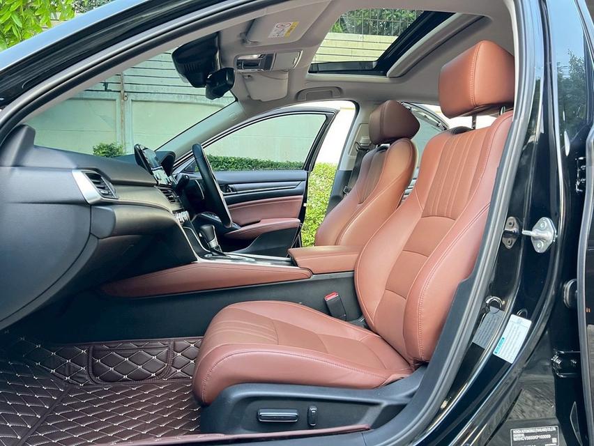 ขาย Honda Accord 2.0Hybrid Tech ปี20 16