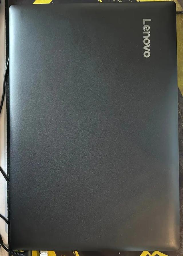 โน๊ตบุ๊ค Lenovo สภาพดี 3