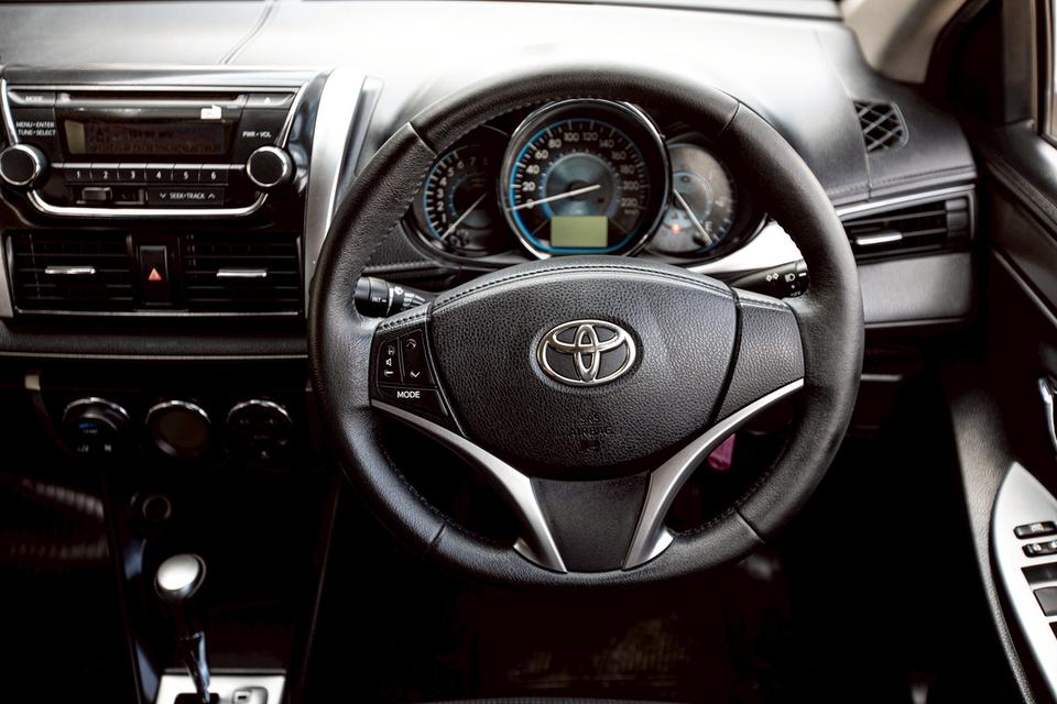 Toyota Vios 1.5G Airbag Abs ปี 2014 เกียร์ออโต้ สีดำ มือเดียวป้ายแดง 16