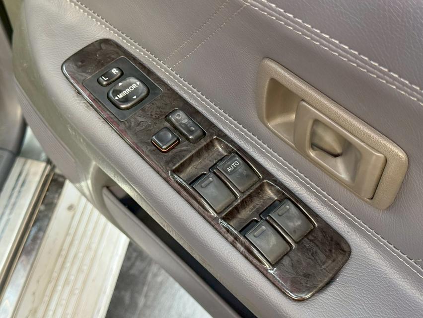 TOYOTA SPORT RIDER 3.0 4WD ปี2002รถบ้านแท้ น่าเก็บไว้สะสม พร้อมใช้งาน 10