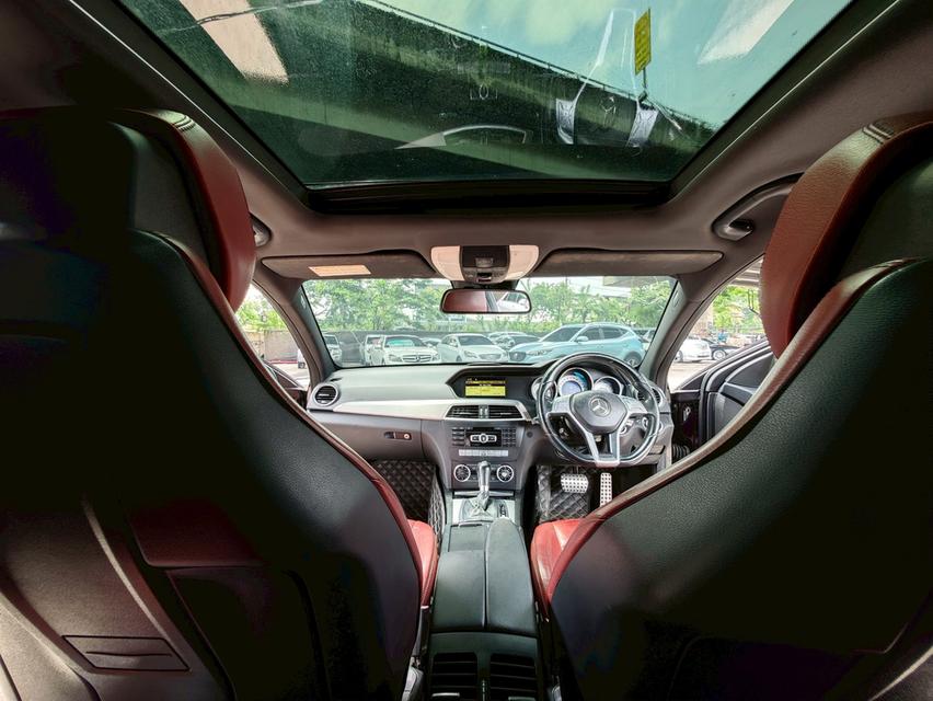 ขายรถ Benz C180 CGI W204 COUPE ปี 2013 สีดำ เกียร์ออโต้ 13