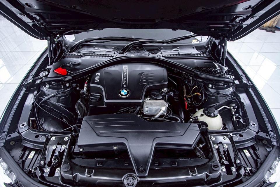 รหัสรถ 1D799 BMW 320i Modern 2013